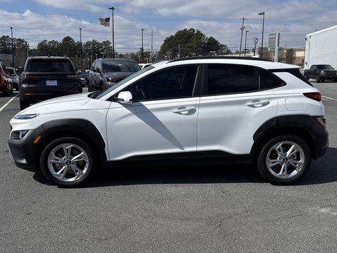 Used 2023 Hyundai Kona SEL w/ Convenience Package image 7