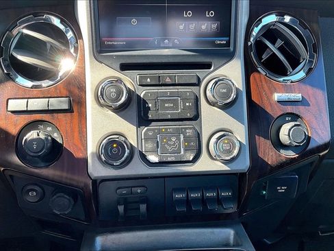 Used 2015 Ford F350 Lariat w/ Lariat Ultimate Package image 15