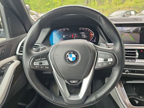 Used 2023 BMW X5 xDrive40i w/ Premium Package AWD/4WD image 17