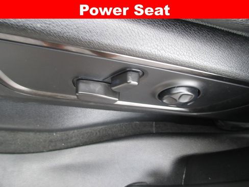 Used 2022 RAM 1500 Limited w/ Night Edition image 27