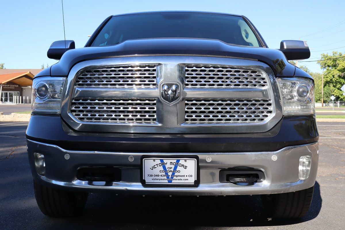 Used 2018 RAM 1500 Laramie w/ Convenience Group AWD/4WD image 13
