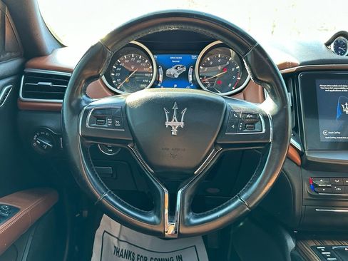 Used 2018 Maserati Ghibli S image 17
