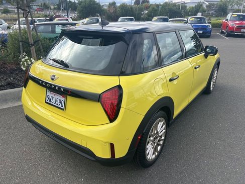Used 2025 MINI Cooper S image 5