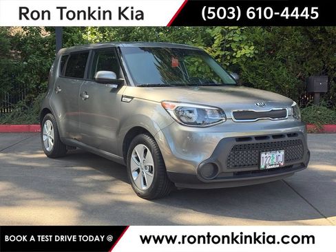 Used 2016 Kia Soul FWD image 1