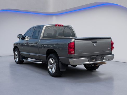Used 2007 Dodge Ram 1500 Truck SLT RWD image 7