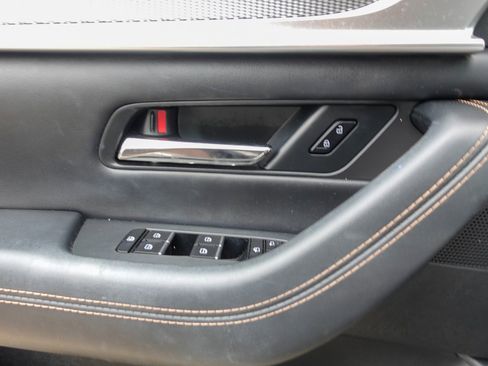 Used 2024 MAZDA CX-90 Plug-In Hybrid w/ Premium Plus image 12