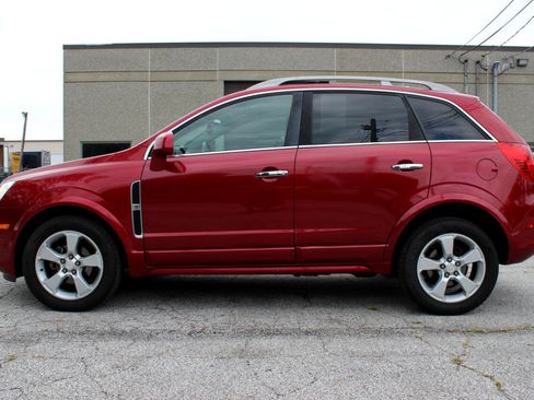 Used 2014 Chevrolet Captiva Sport LT w/ Convenience Package image 4