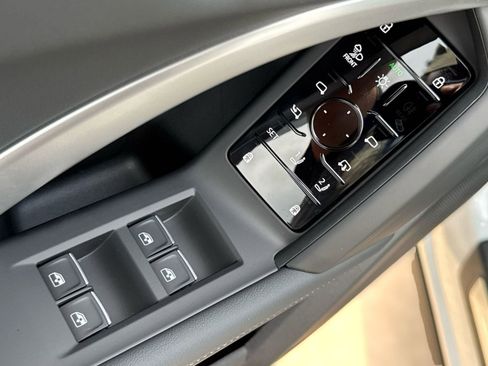 New 2025 Audi Q5 Premium Plus image 13