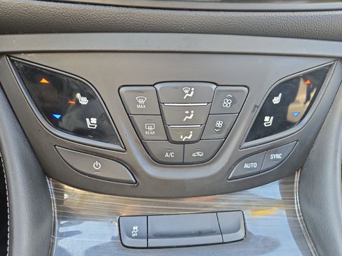 Used 2019 Buick Envision Premium w/ Driver Confidence Package image 21