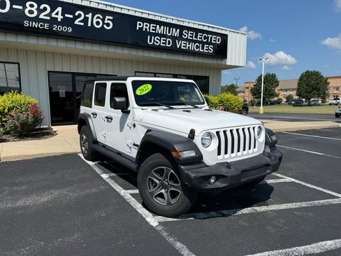 Used 2022 Jeep Wrangler Unlimited Sport AWD/4WD image 7