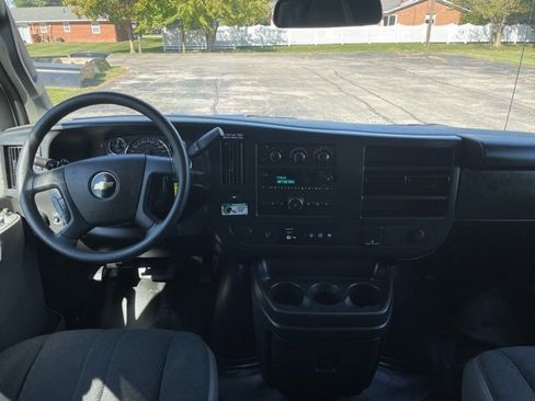 Used 2024 Chevrolet Express 2500 w/ Driver Convenience Package image 3