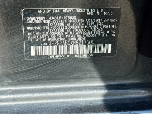 Used 2017 Subaru Crosstrek 2.0i Premium AWD/4WD image 38