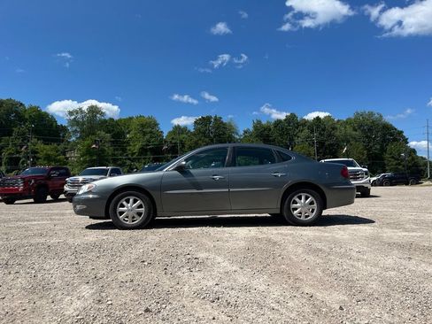Used 2005 Buick LaCrosse CXL w/ Chrome Appearance Package FWD image 11