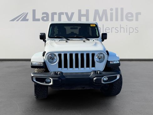 Used 2020 Jeep Wrangler Unlimited Sahara image 8