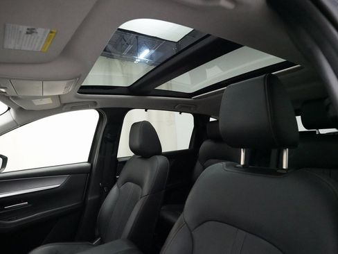 Used 2024 MAZDA CX-90 3.3 Turbo w/ Premium Package image 33