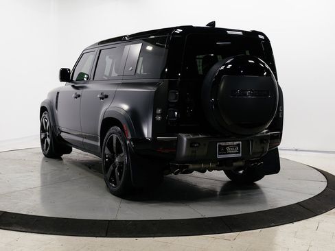 Used 2023 Land Rover Defender 110 Carpathian Edition image 27