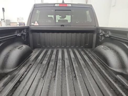 New 2026 RAM 1500 Laramie AWD/4WD image 33