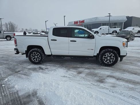 Used 2021 GMC Canyon AT4 w/ Trailering Package image 9