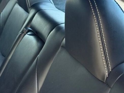 Used 2013 Chrysler 200 Limited w/ Sun/Sound Group image 18