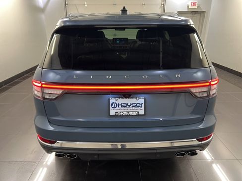 New 2026 Lincoln Aviator Reserve image 5