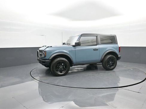 Certified 2022 Ford Bronco Black Diamond image 4