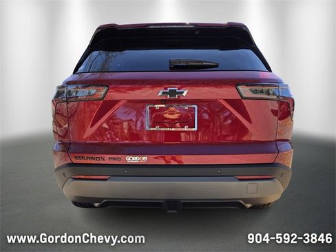 New 2026 Chevrolet Equinox LT w/ Convenience Package II image 5