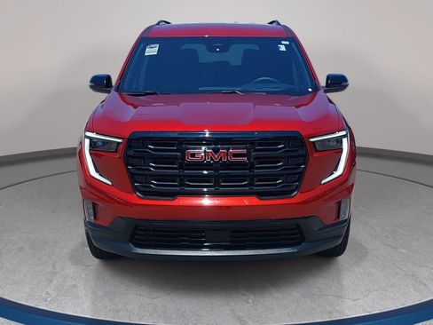 Used 2025 GMC Acadia Elevation w/ Elevation Premium Package FWD image 2