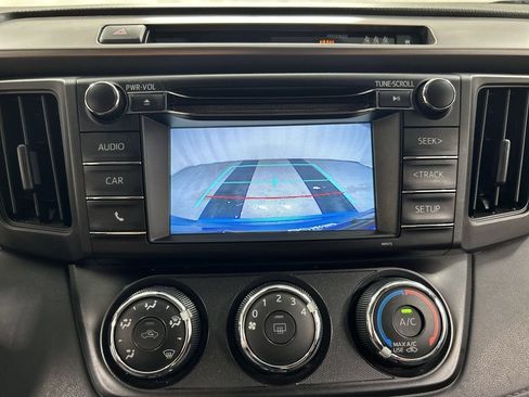 Used 2017 Toyota RAV4 LE w/ All Weather Liner Package AWD/4WD image 15