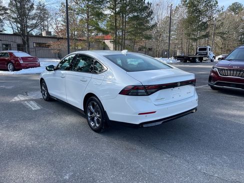 Certified 2023 Honda Accord EX-L image 11