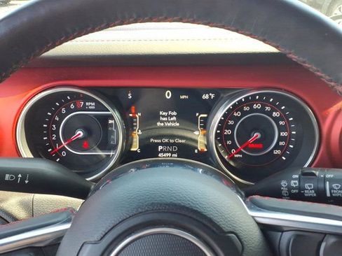 Used 2018 Jeep Wrangler Unlimited Rubicon AWD/4WD image 19