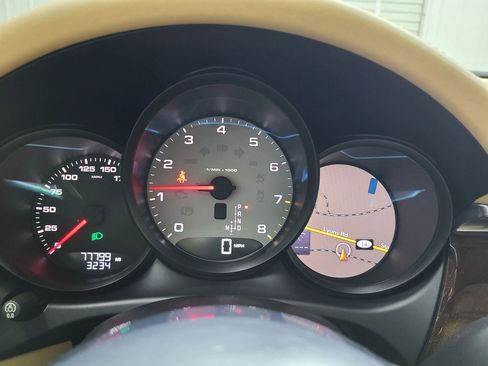 Used 2015 Porsche Macan S image 29