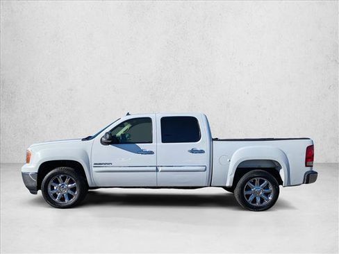 Used 2011 GMC Sierra 1500 SLE w/ Regional Value Package RWD image 9