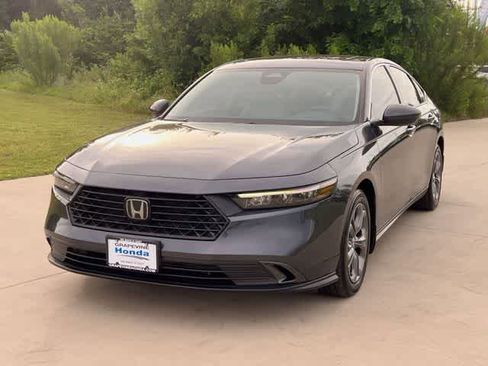 Certified 2023 Honda Accord EX image 2