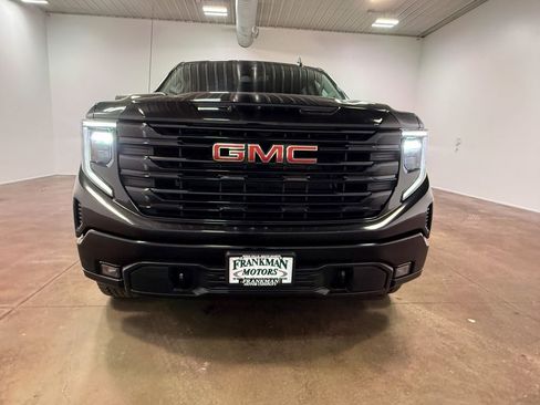 Used 2023 GMC Sierra 1500 Elevation w/ Preferred Package image 39