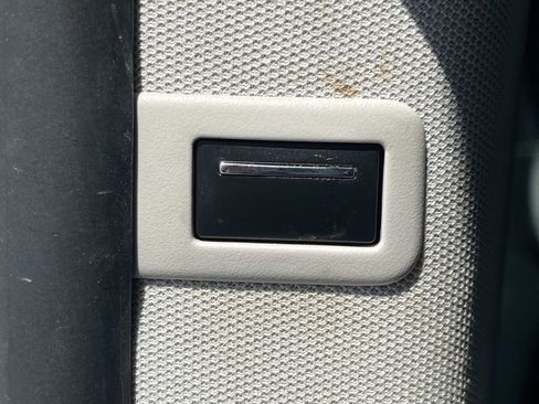 Used 2023 Mercedes-Benz Metris Passenger image 13