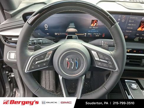 New 2026 Buick Enclave Avenir w/ Super Cruise Package image 17