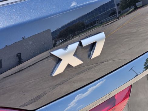Used 2022 BMW X7 M50i AWD/4WD image 8