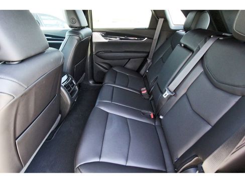 New 2025 Cadillac XT5 Premium Luxury image 7