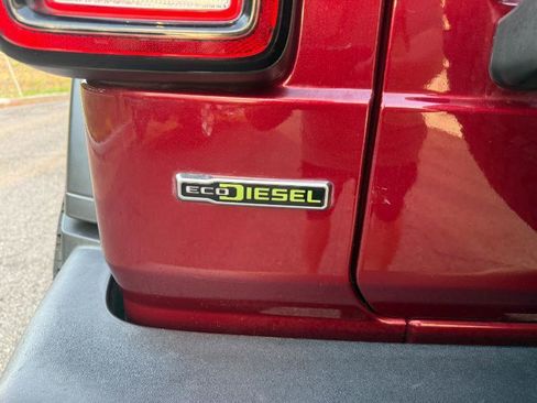 Used 2021 Jeep Wrangler Unlimited Sport image 21