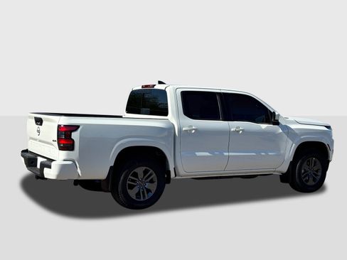 New 2026 Nissan Frontier SV image 7