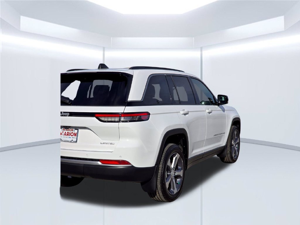 New 2026 Jeep Grand Cherokee Limited w/ Trailer Tow Package AWD/4WD image 40