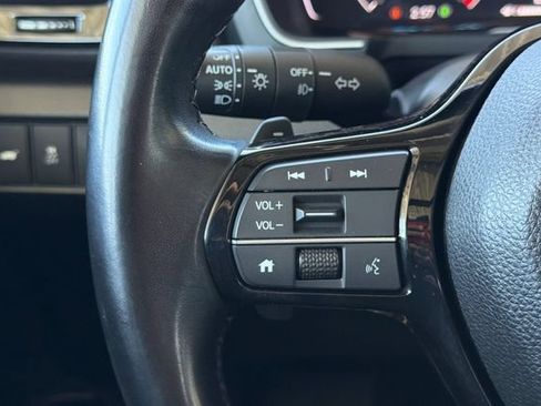 Certified 2024 Honda Pilot Touring image 31