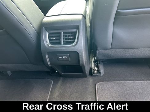 Used 2021 Chevrolet Blazer LT image 29