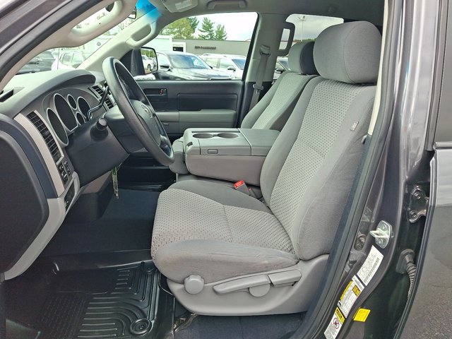 Used 2013 Toyota Tundra 4x4 Double Cab w/ Tow Pkg image 24