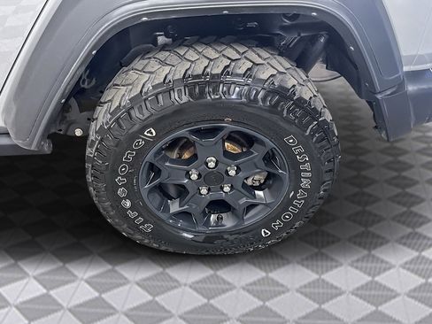 Used 2023 Jeep Wrangler Unlimited w/ Cold Weather Group image 49