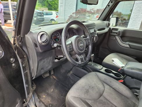 Certified 2016 Jeep Wrangler Sport w/ Quick Order Package 24S AWD/4WD image 13