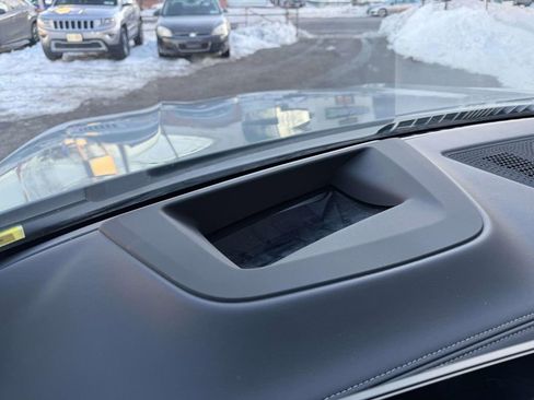 Used 2026 BMW X6 M60i image 38