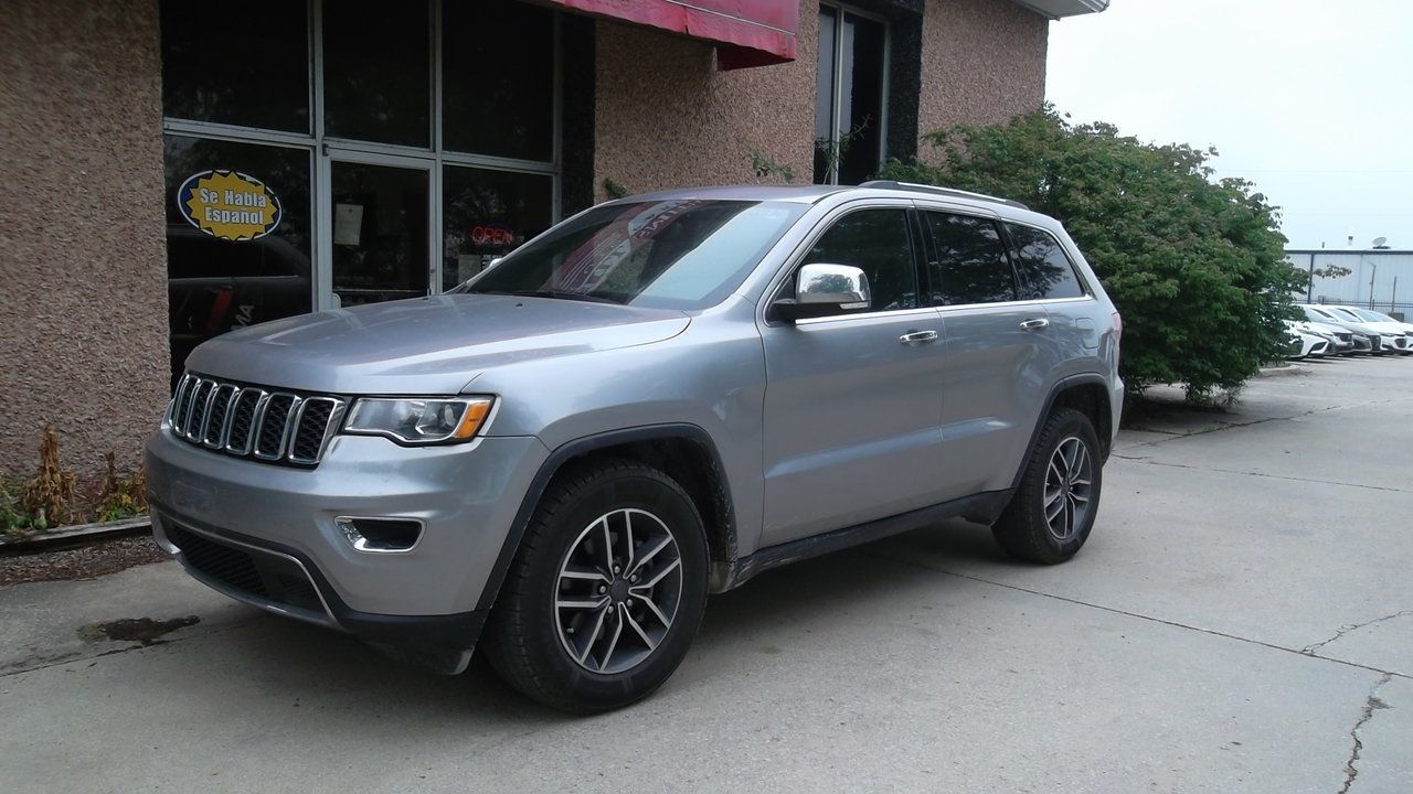 Used 2019 Jeep Grand Cherokee Limited RWD image 3