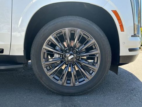 Used 2025 Cadillac Escalade Sport w/ LPO, ONYX Package AWD/4WD image 24