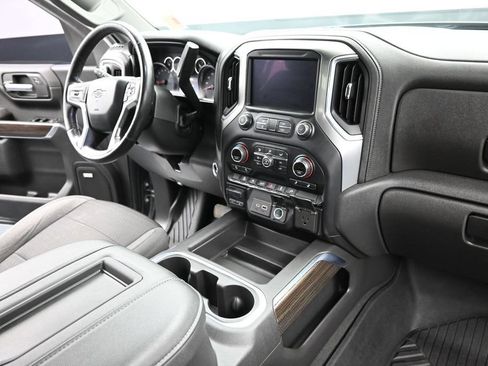 Used 2021 Chevrolet Silverado 1500 LT Trail Boss w/ Convenience Package II AWD/4WD image 26